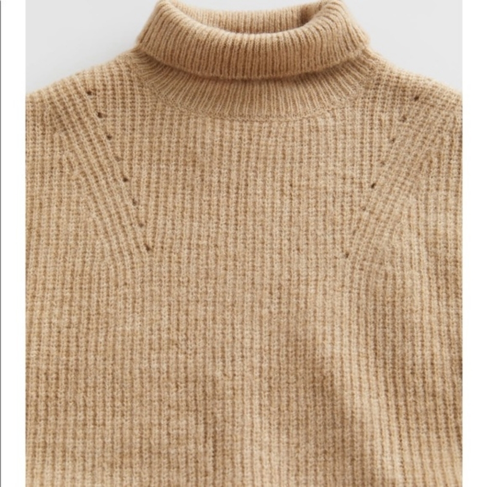 Zara | knit sweater dress 4-5yrs - Picture 3 of 7